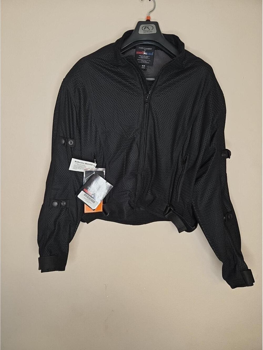 BNWT Mossi Aerolite Padded Motorcycle Riding Jacket - Size 44 NWT